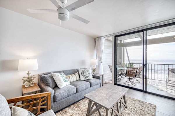 Bright And Airy Living Sanctuary With Endless Ocean Horizons