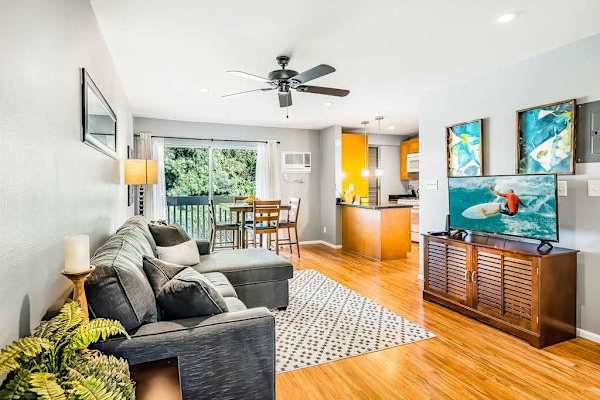 Relax in a Bright & Comfortable Living Room