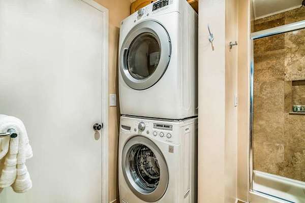 In-Unit Washer & Dryer for Added Convenience