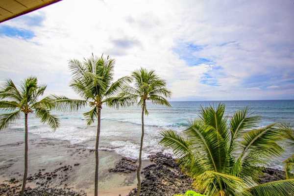 Wake Up To Tropical Ocean Views