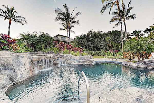 Palm Villas at Mauna Lani Community Pool