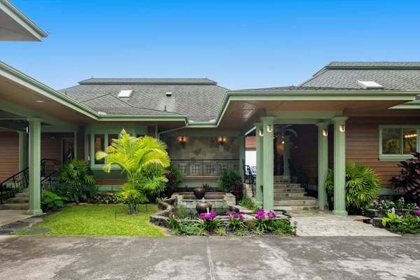 Inviting Main Entrance Courtyard & Covered Portico