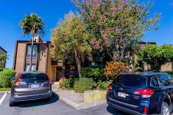 Beautiful Resort Community With Ample Parking
