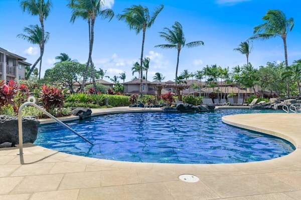 Waikoloa Colony Villas Community Pool