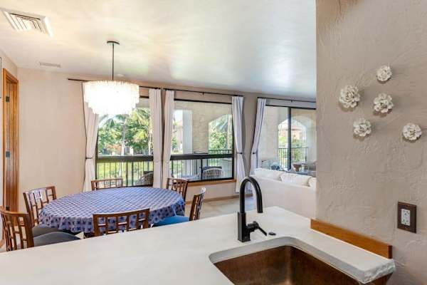Open Kitchen With Beautiful Dining Views