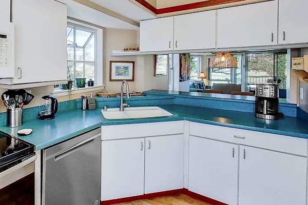 Chef's Kitchen With Stainless Steel Appliances