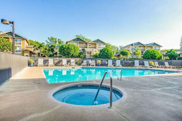 Waikoloa Hills Hot Tub and Community Pool