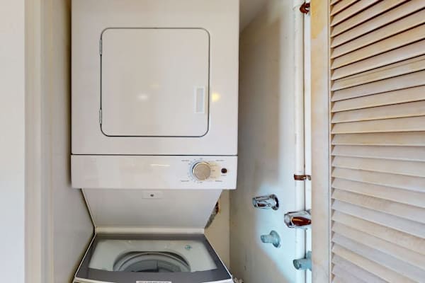 In-Unit Washer & Dryer