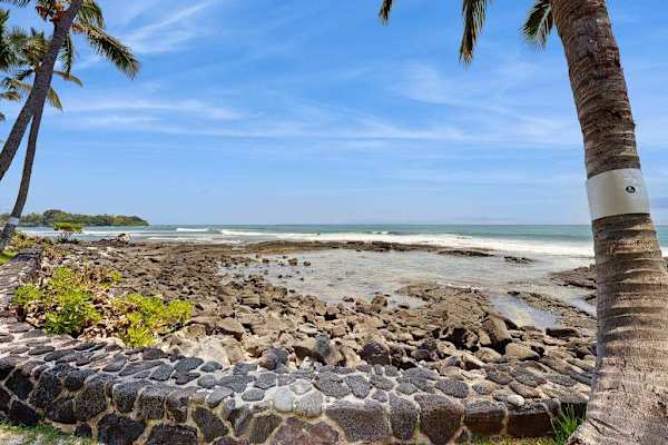 Listen To Peaceful Crashing Waves Right On The Coast