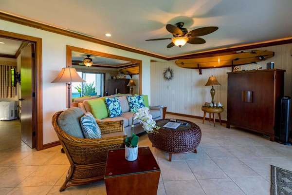 Island Inspired Living Room Retreat