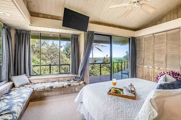 Cozy Third Bedroom for Family & Friends