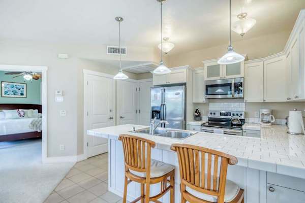 Bright Gourmet Kitchen with Island Seating & Open-Concept Layout