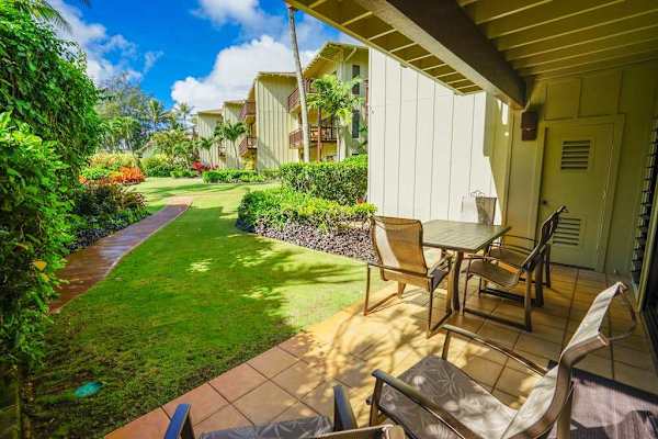 Peaceful Garden Patio Retreat