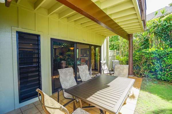 Private Garden Patio Retreat