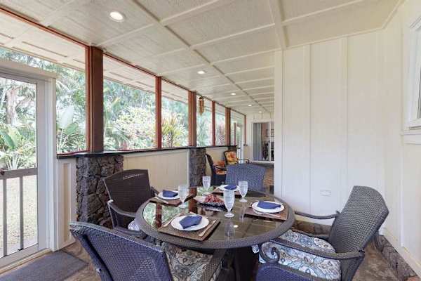 Dine outdoors on your private lanai.