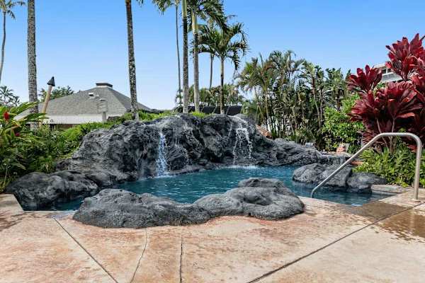 The Cliffs Resort community hot tub