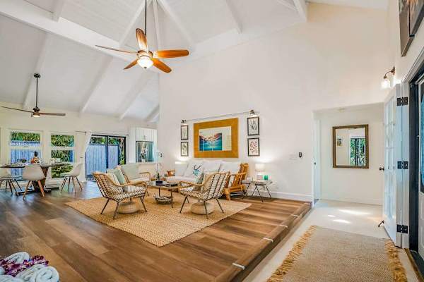 Large living room with vaulted ceilings.