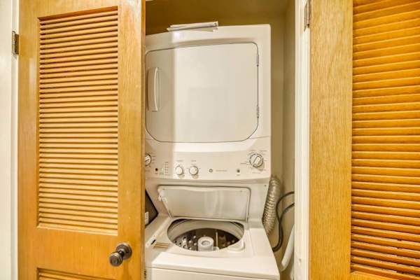 In-Unit Washer & Dryer for Added Convenience
