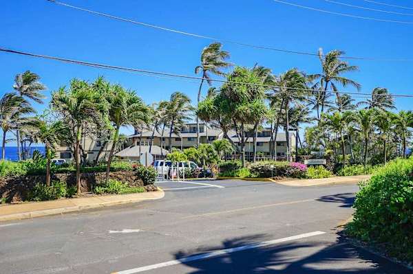 Entrance to the condominium 