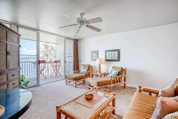Relaxing living room with direct access to the lanai

