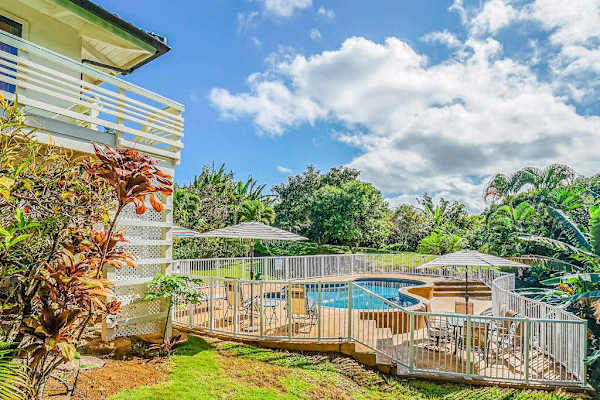 Sunny Poolside Garden Retreat