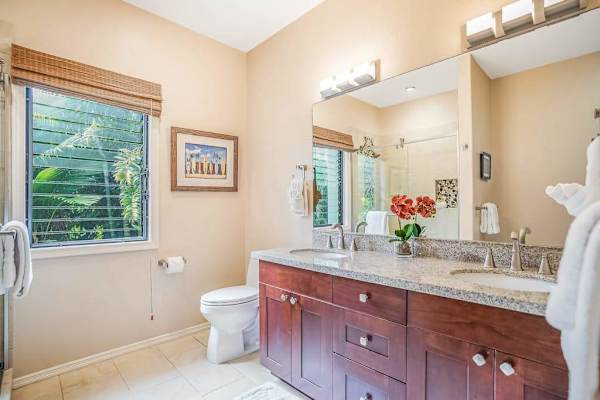 Bright Full Bathroom Vanity