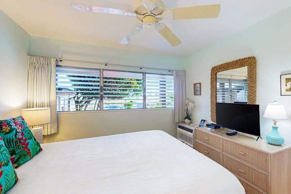 Bright bedroom with calming atmosphere for recharging
