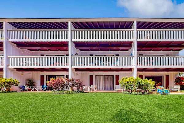 Kiahuna Plantation resort lush greens right out your back door.