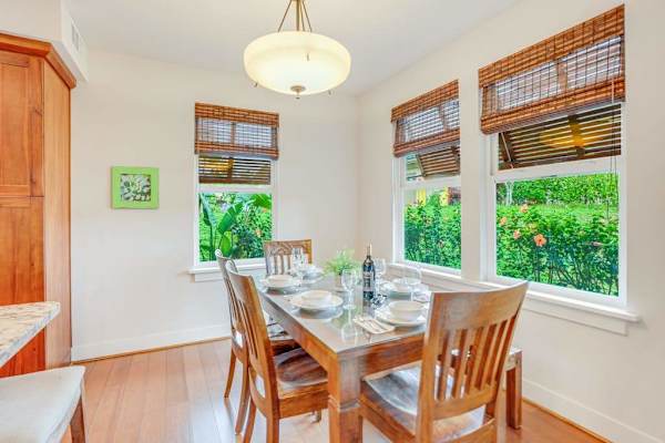 Dining With Garden Views