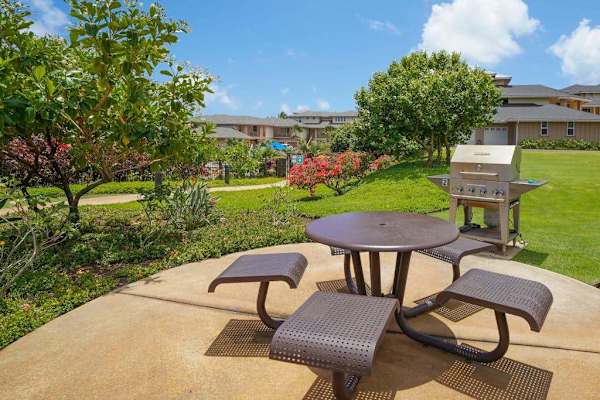 Outdoor BBQ And Picnic Retreat