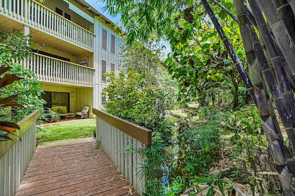 Inviting Front Entrance with Tropical Charm