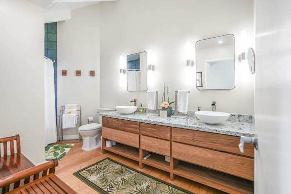 Spacious bathroom with a double vanity and plenty of counter space.