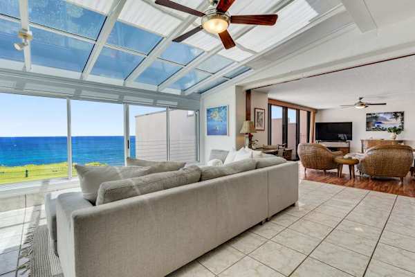 Sunroom to soak up the sun while relaxing comfortably, with direct ocean views
