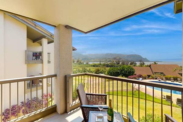 Step onto the balcony and admire sweeping tropical mountain views