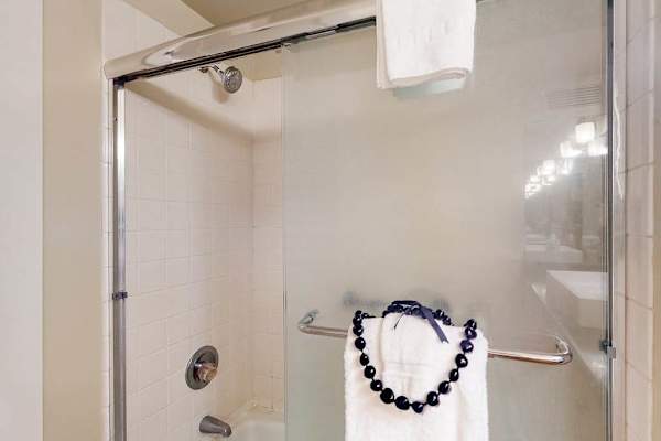 Refresh after beach adventures in this clean and convenient shower