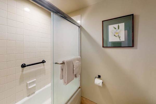 Refresh in this clean shower after exciting days exploring paradise