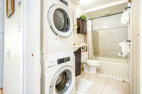 Convenient In-Unit Laundry For Easy Stays
