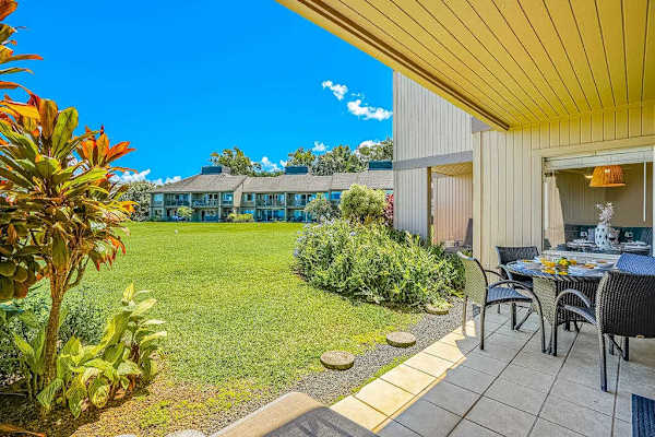 Private Lanai For Relaxing Island Evenings