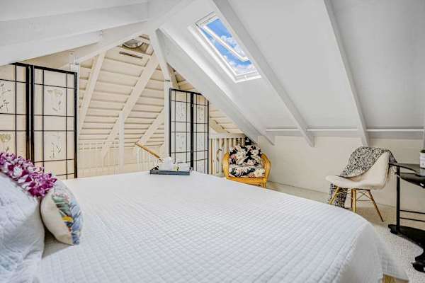 Peaceful King Bedroom Loft Retreat