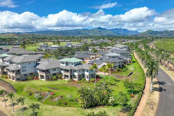 Sweeping Views Of Tropical Paradise
