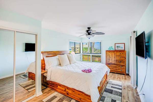 Peaceful King Bedroom Retreat