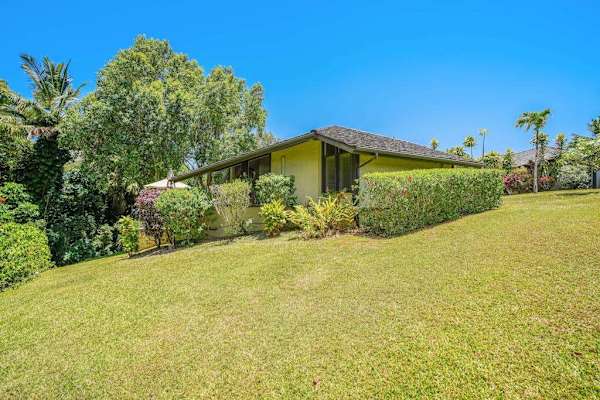 Look at all of this privacy and oasis awaiting you.