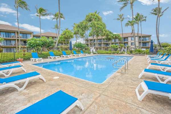 Spacious Pool Deck With Sunny Loungers