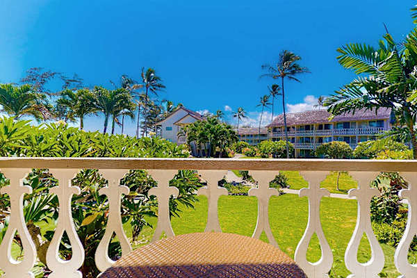Private Lanai Overlooking Paradise
