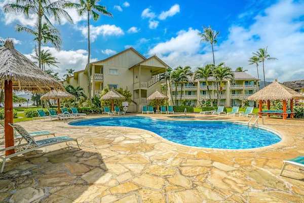 Sun-Drenched Resort Pool Escape
