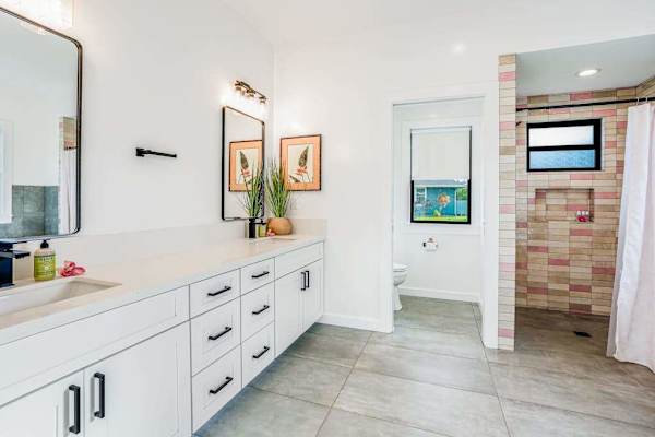 Large bathroom with dual sinks