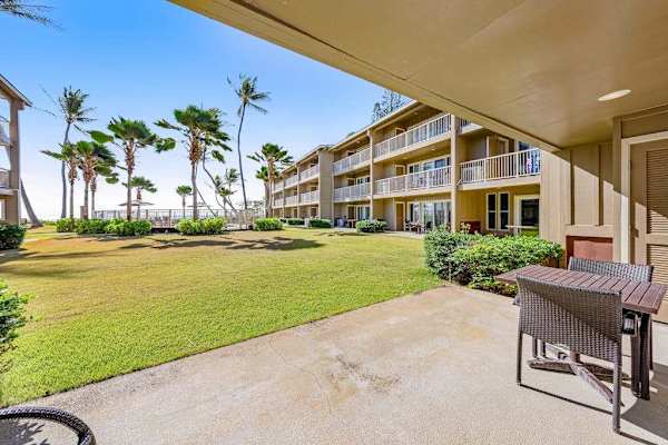 Feel refreshing island breezes from your private lanai