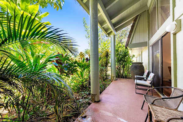 Enjoy the lush tropical scenery on your private lanai.