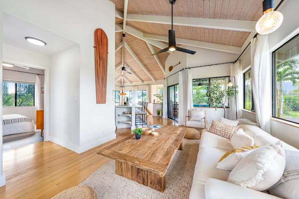 Bright Great Room With Tropical Charm