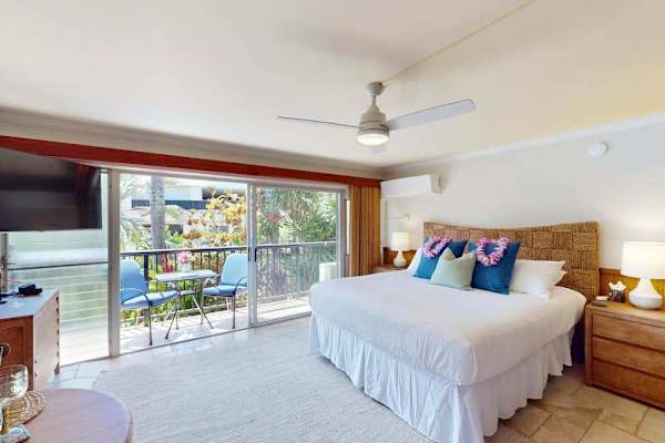 Wake Up To Island Breezes